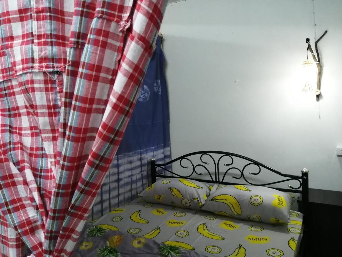 Chill Pill Hostel 치앙 칸 외부 사진
