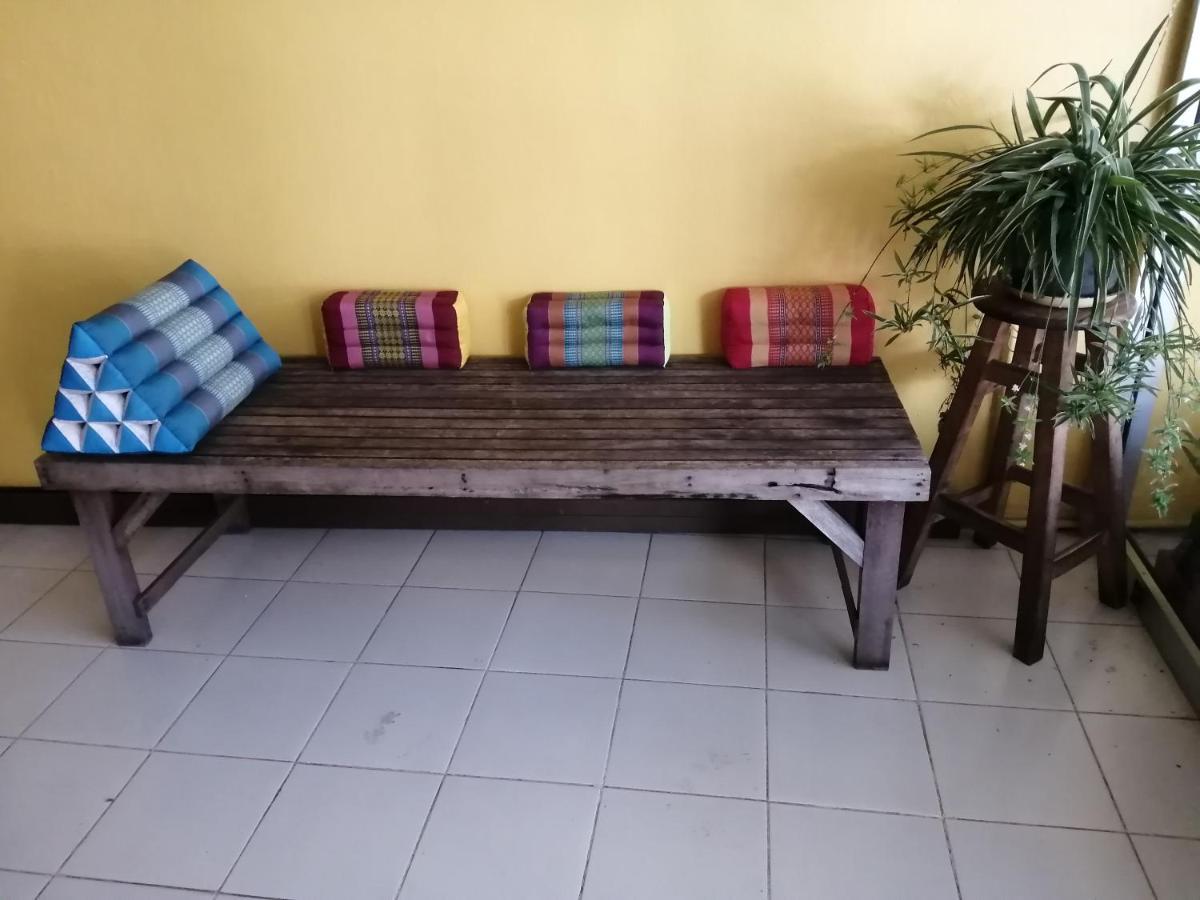 Chill Pill Hostel 치앙 칸 외부 사진